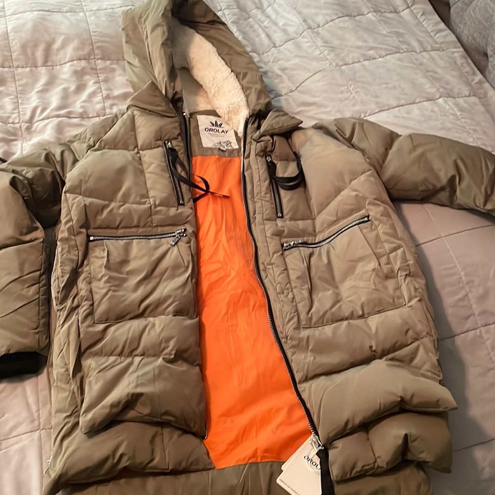 Orolay Jacket. Brand new. Women size Medium.